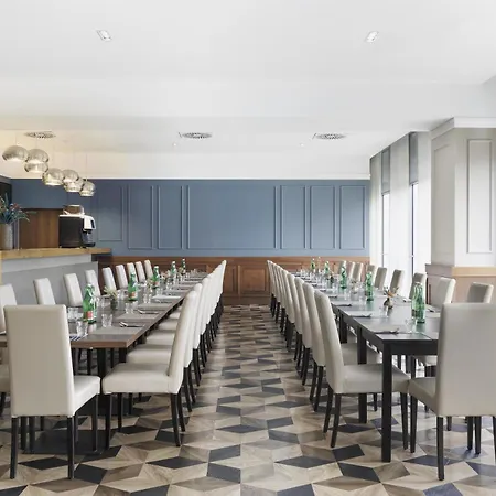 Doubletree By Hilton