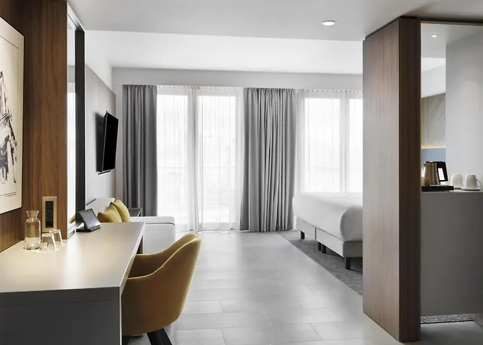 Doubletree By Hilton 4*