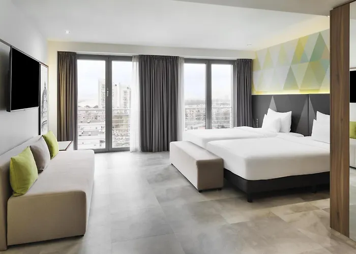 Doubletree By Hilton Hotel