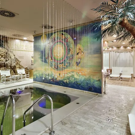 Doubletree By Hilton Hotel