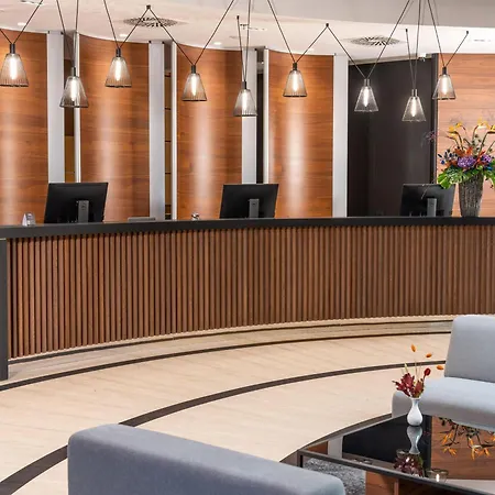 Doubletree By Hilton 酒店