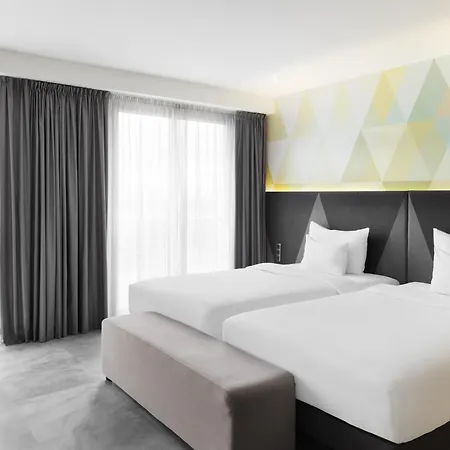 酒店 Doubletree By Hilton 4*