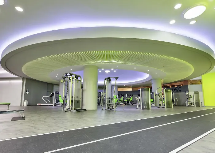 Doubletree By Hilton Hotell 4*