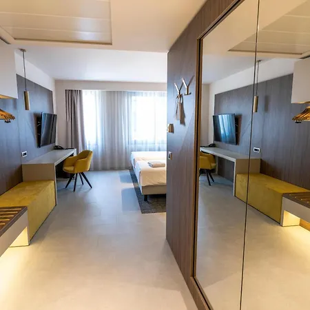 Hotel Doubletree By Hilton