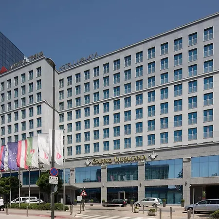 호텔 Doubletree By Hilton