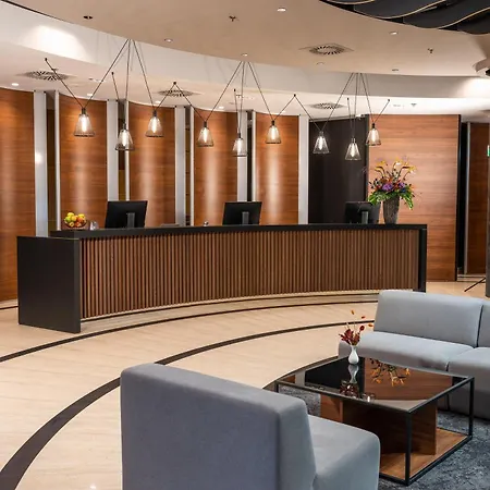 Doubletree By Hilton