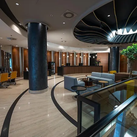 Doubletree By Hilton 4*