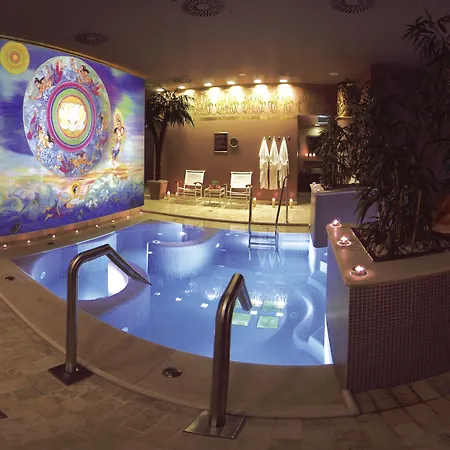 Doubletree By Hilton 4*