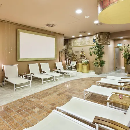 Doubletree By Hilton 4*