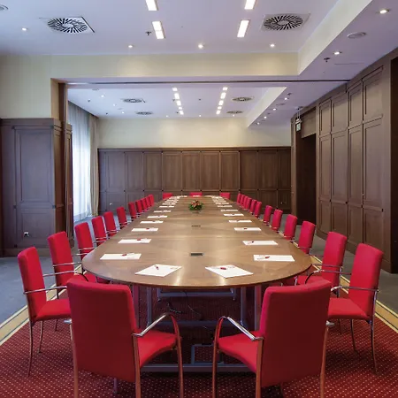 Doubletree By Hilton Hotel