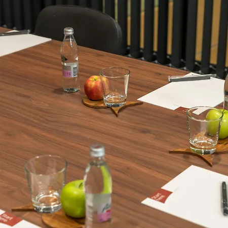 호텔 Doubletree By Hilton 4*