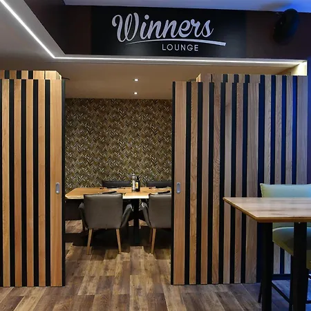 호텔 Doubletree By Hilton